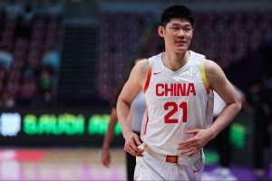 乐鱼app-媒体人：胡金秋是现在CBA的最佳球员 郭士强找到了他的使用说明书