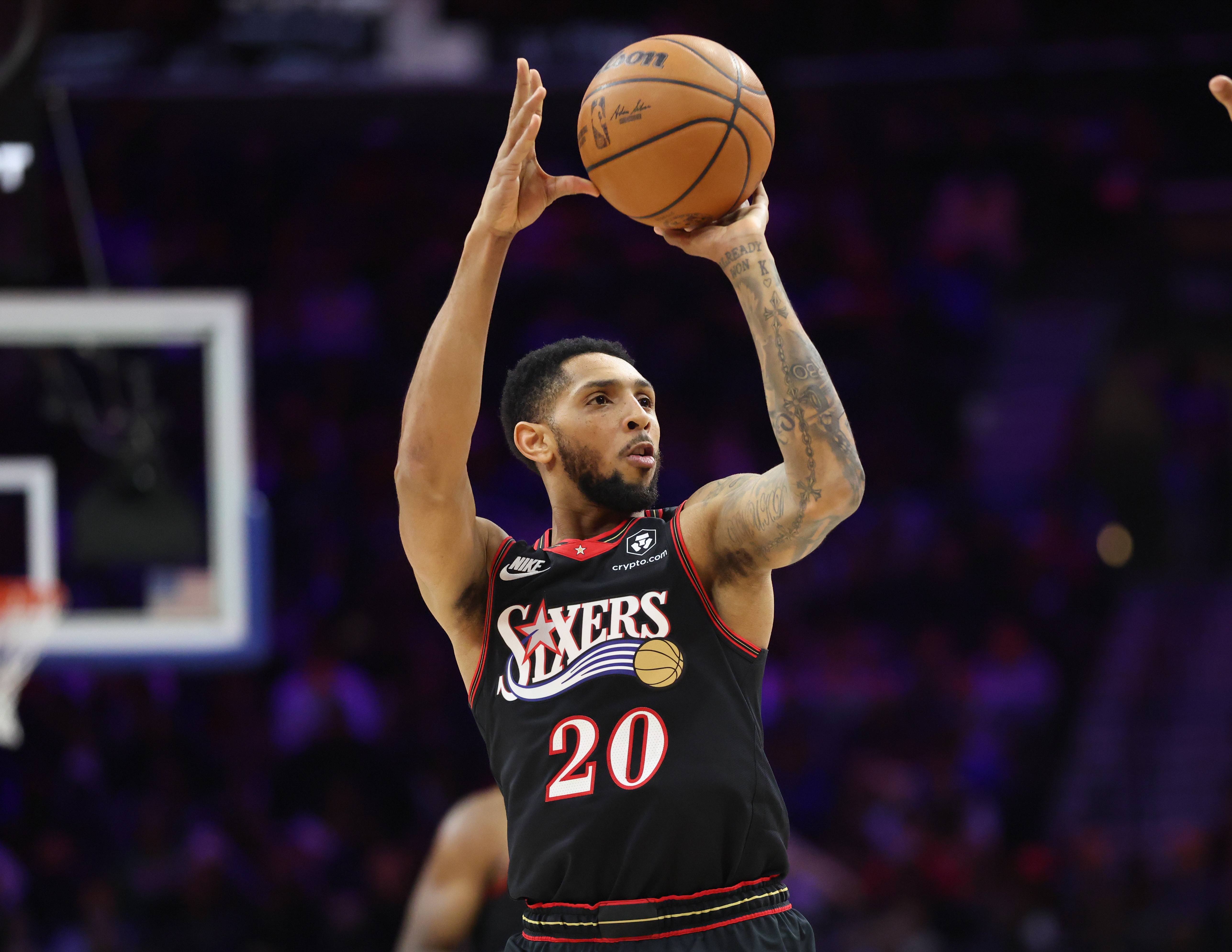 乐鱼体育-我也生涯之夜！佩恩单场32分10助&amp;三分命中率100%进8球 历史首人